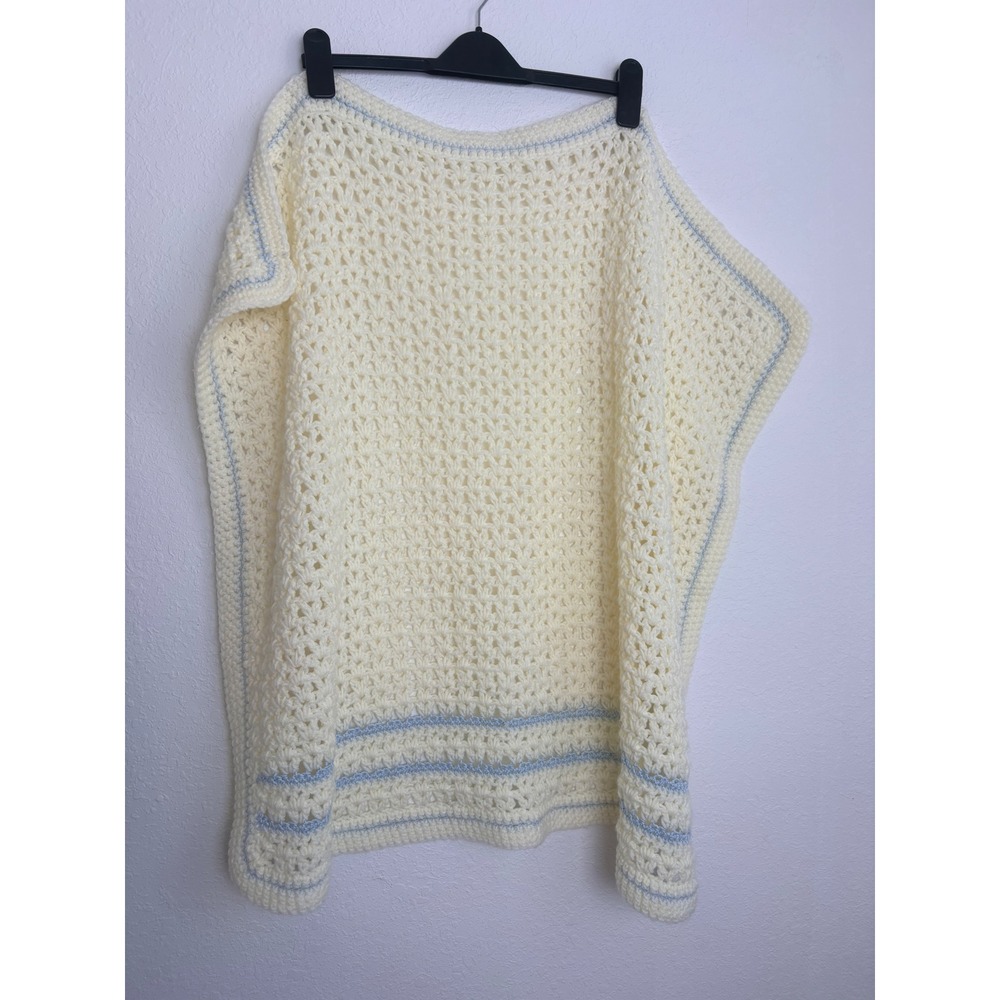 Handmade Crochet‎ Baby Blanket 30x32 Cream Blue Excellent Striped Knit